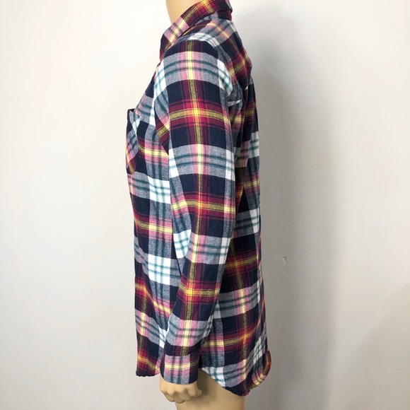 Make + Model NWOT plaid button down tunic shirt - Picture 2 of 5